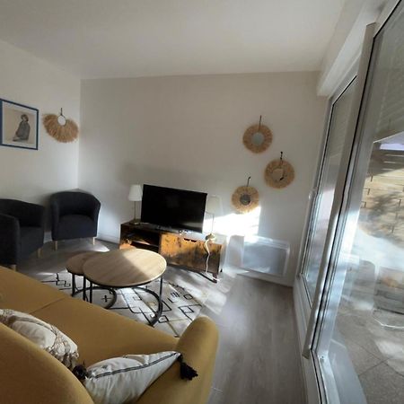 Appartement En Centre Ville Avec Cour Face Au Parc Pasteur Orléans Buitenkant foto