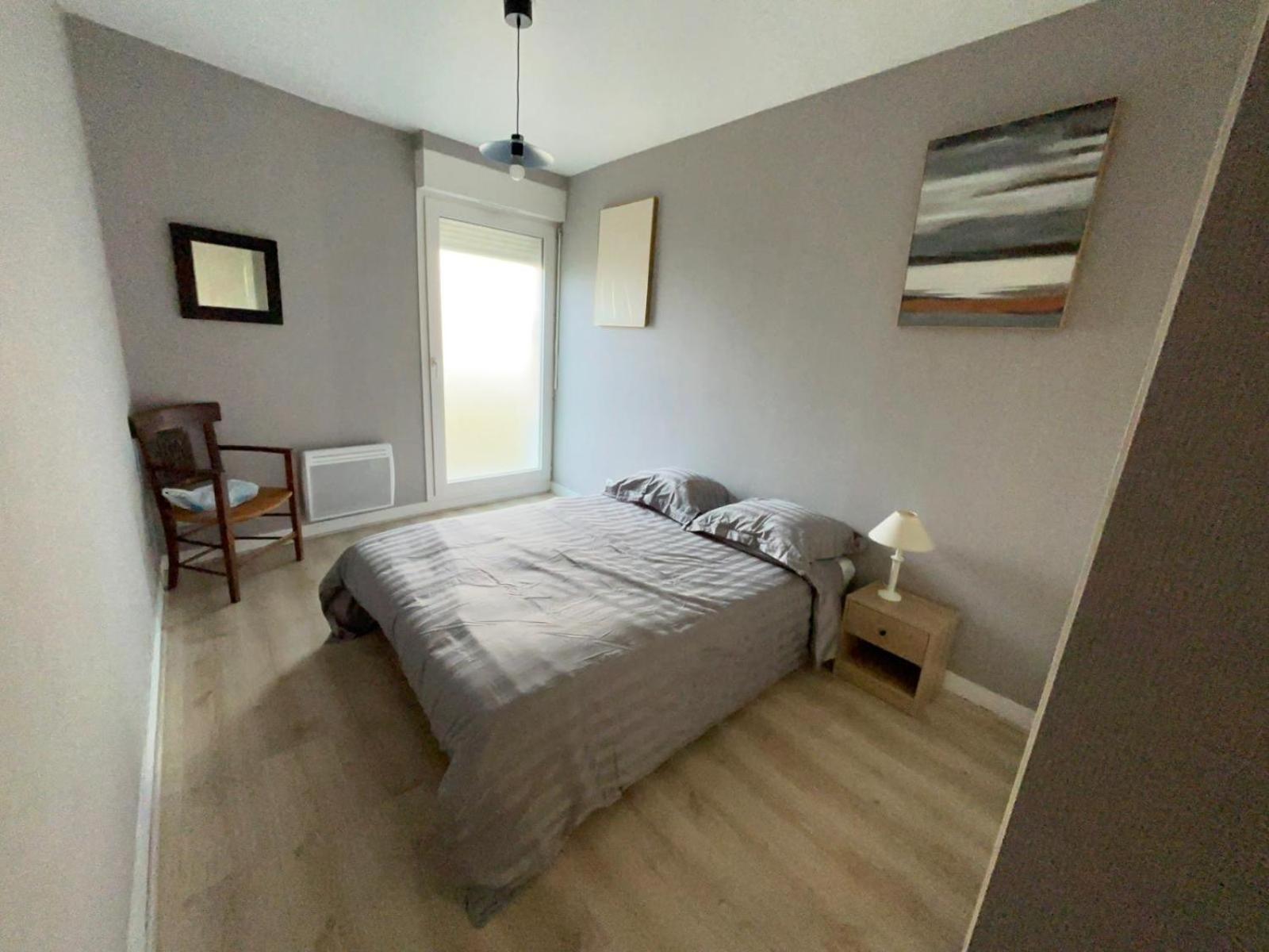 Appartement En Centre Ville Avec Cour Face Au Parc Pasteur Orléans Buitenkant foto